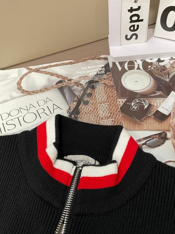 MNCLR Zip-Up Knit Jacket - Black