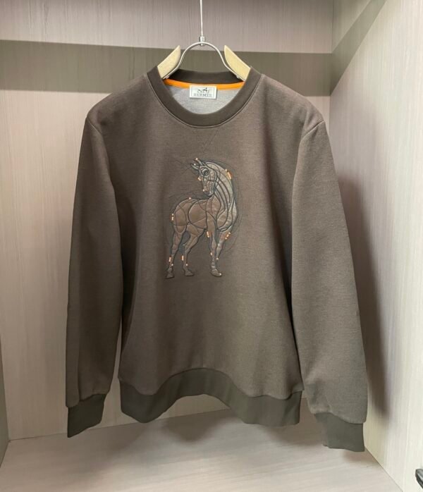 HRMS Horse Motif Crew Neck Jumper