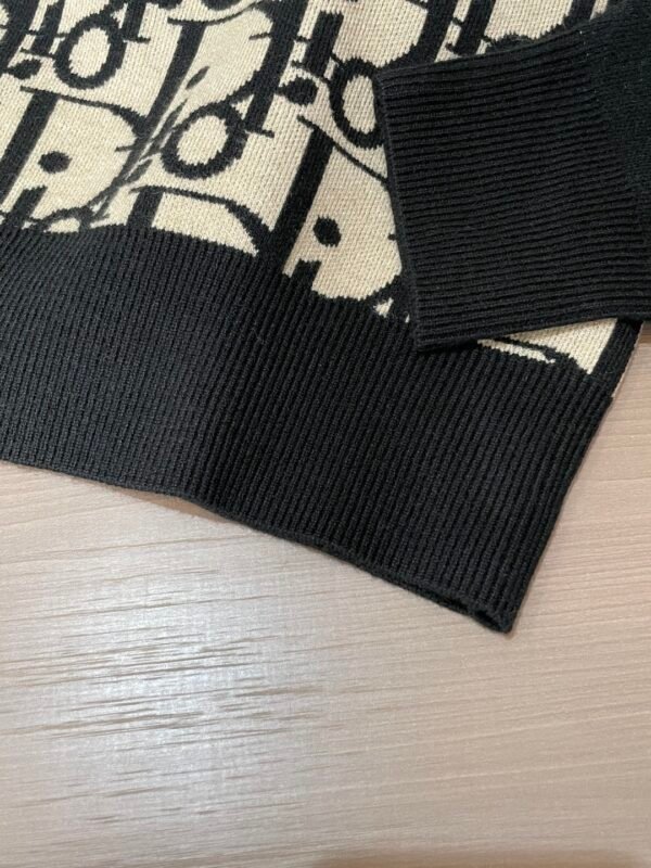 16555306 CD Monogram Crew Neck Jumper - Black/Cream