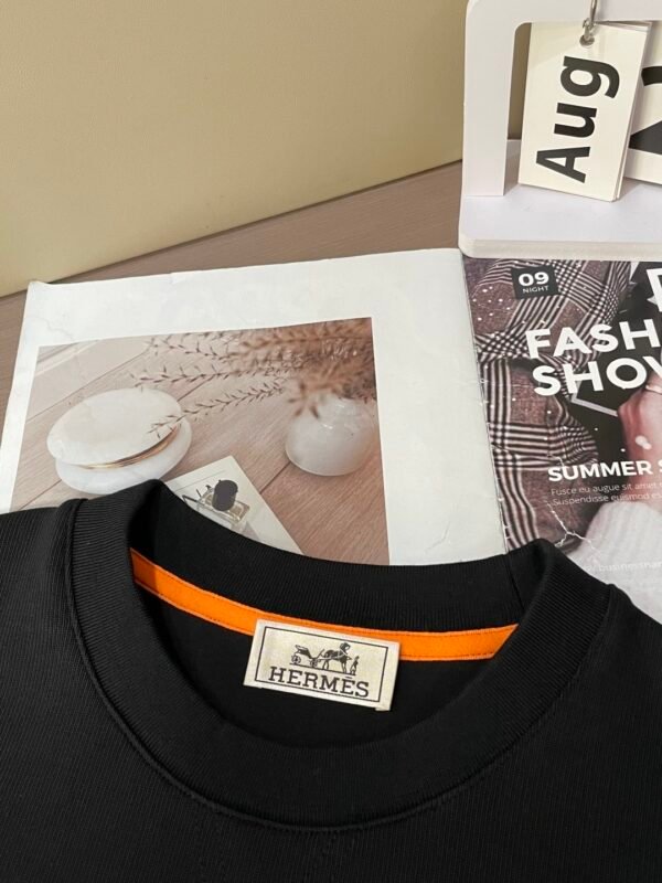 1b74360d HRMS Crew Neck jumper