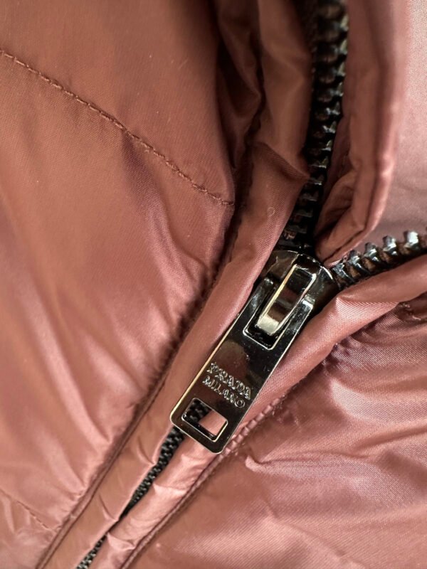 1dac304d PRDA Quilted Zip Gilet - Burgundy