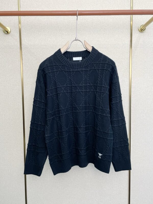 1f362ea0 CD Textured Jacquard Crew Neck Jumper