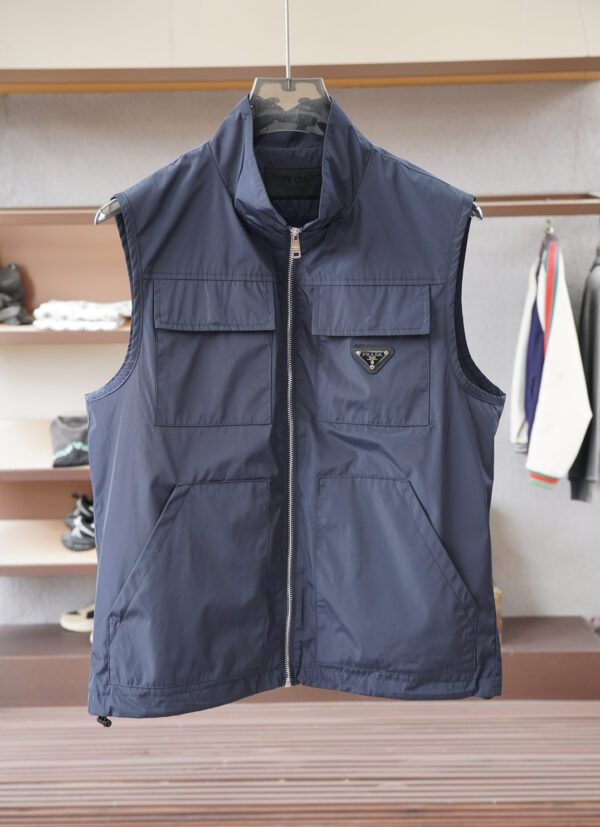 PRDA Utility Zip-Up Gilet with Logo Patch