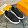 LVE Low-Top Trainers - Black