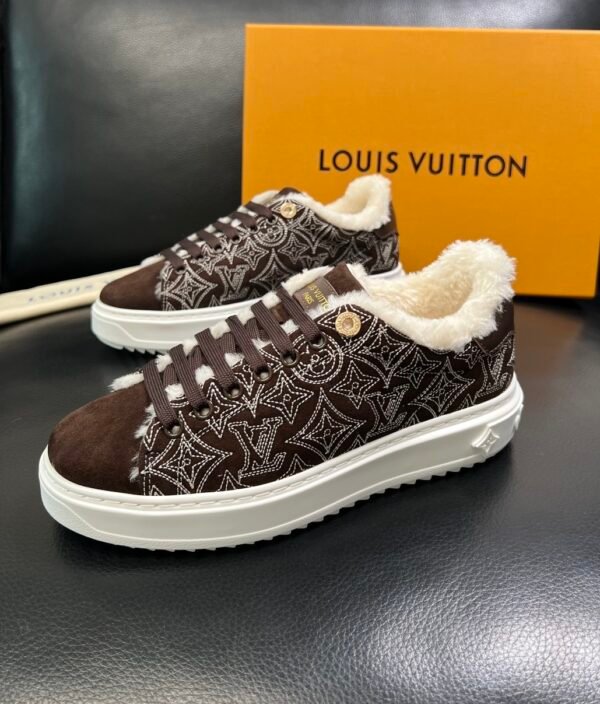 LVE Time-Out Monogram Suede Trainers - Brown