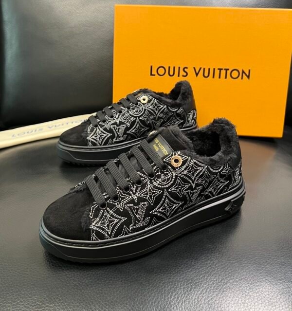 LVE Time-Out Monogram Suede Trainers – Black