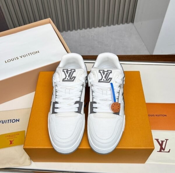 LVE Streetwear Trainer Sneaker – White Grey Edition