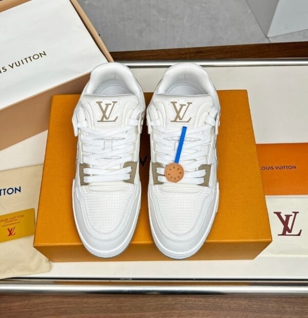 LVE Streetwear Trainer Sneaker – White Beige Edition