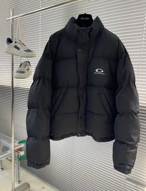 BLNCG Loop Sports Icon Reversible Puffer Coat – Dark Blue