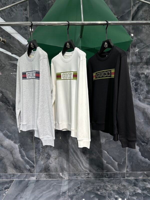 GCCI Crew Neck Jumper with Stripe Logo