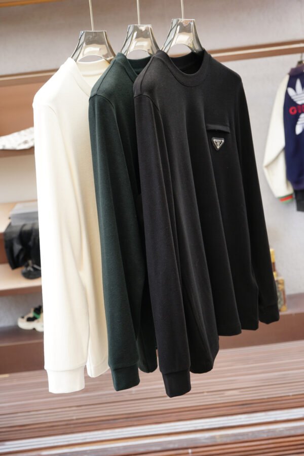 PRDA Crew Neck Jumper  with Chest Logo Detail - Deep Green