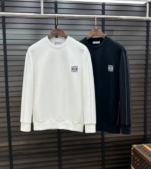 25e007f5 LWE Crew Neck Jumper