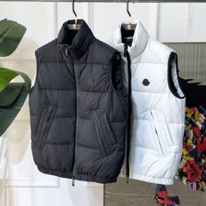 MNCLR Padded Zip Gilet