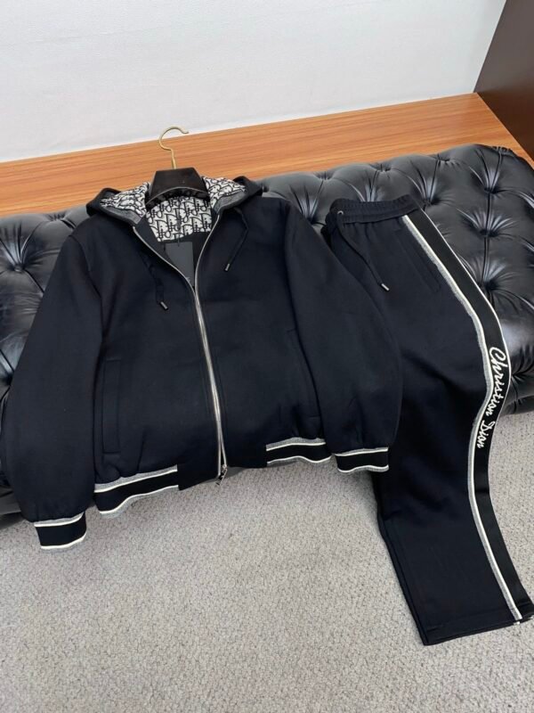 CD Hooded Zip-Up Jacket - Black