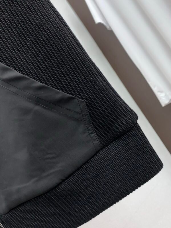 DG Ribbed Knit Zip Gilet - Black