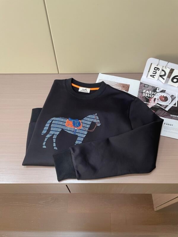 HRMS Crew Neck Jumper  with Horse Motif - Black