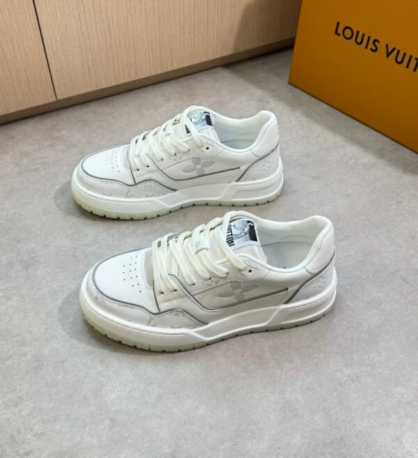 LVE White Casual Low Sneaker - Trainer Lines