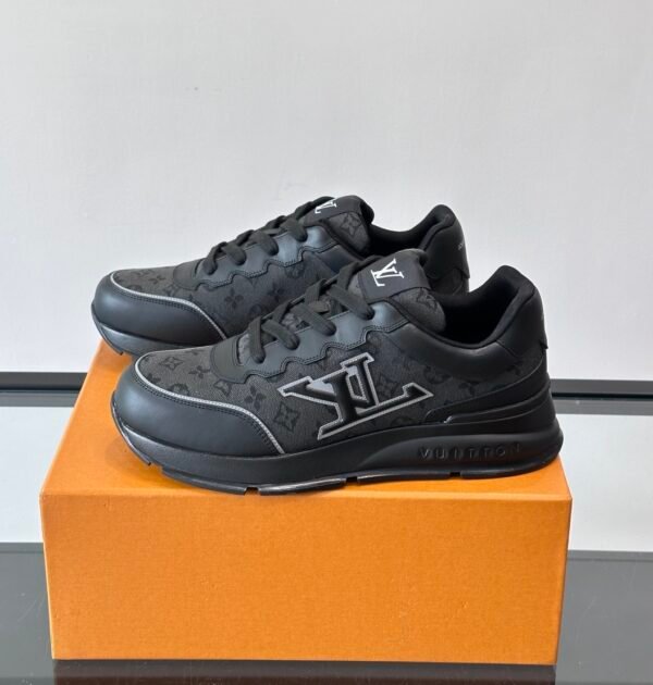 LVE Monogram-Style Low Trainers - Black