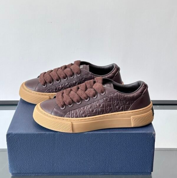 DXR CD Low-Top Oblique Leather Trainers – Brown Gum