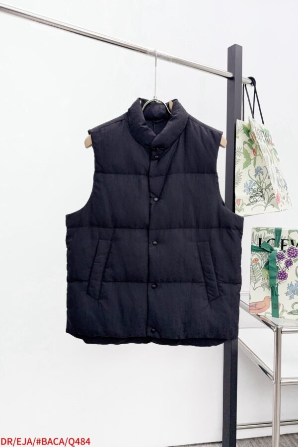 338a8c2b CD Classic Puffer Gilet