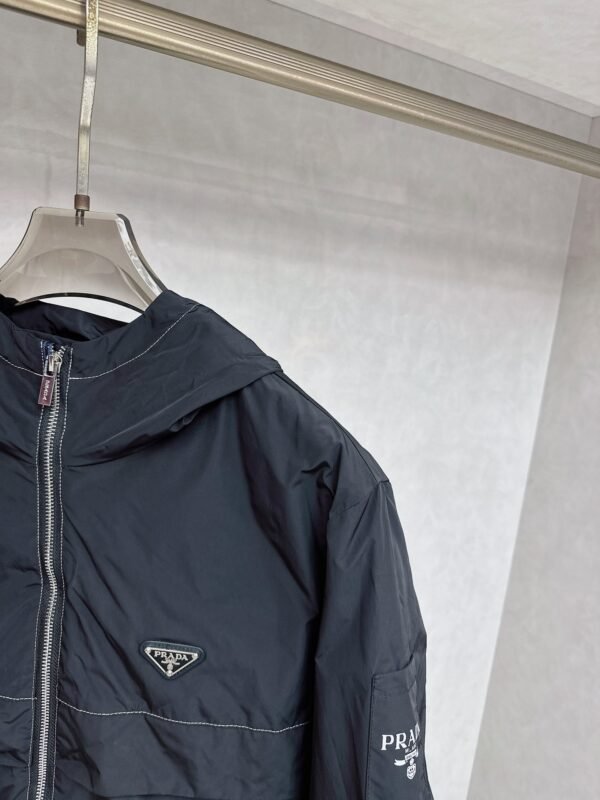 PRDA Hooded Zip Jacket - Black