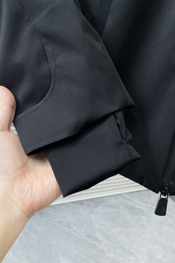 MNCLR Hooded Zip Jacket