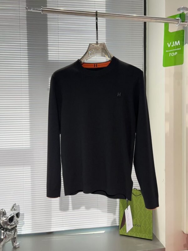 HRMS Crew Neck Jumper