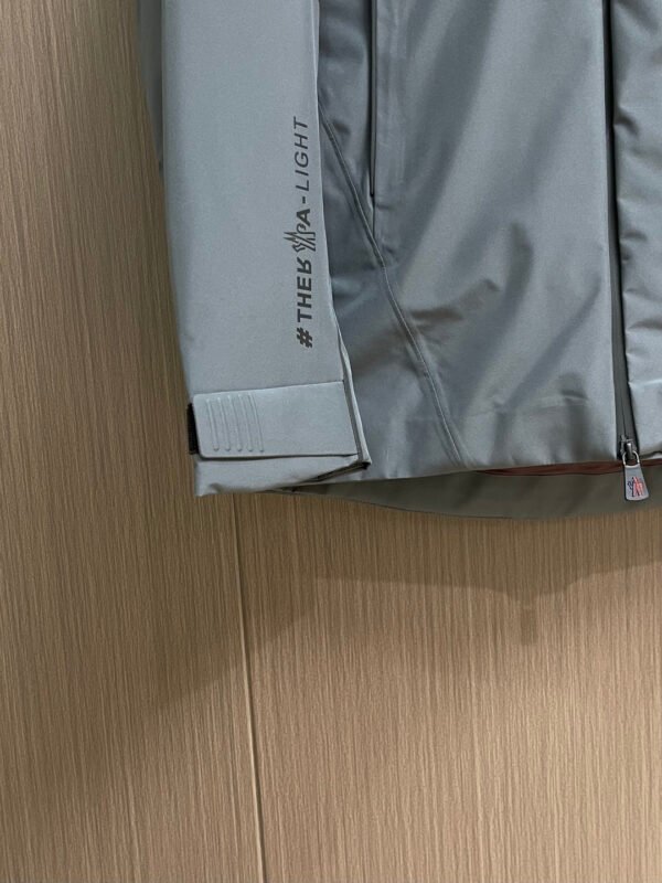 MNCLR Hooded Insulated Jacket