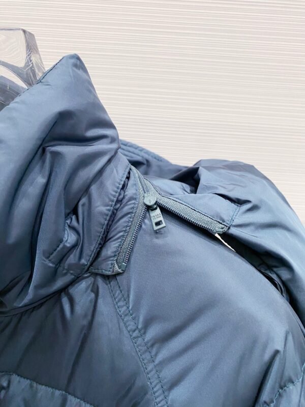 PRDA Hooded Puffer Jacket with Logo Patch - Blue