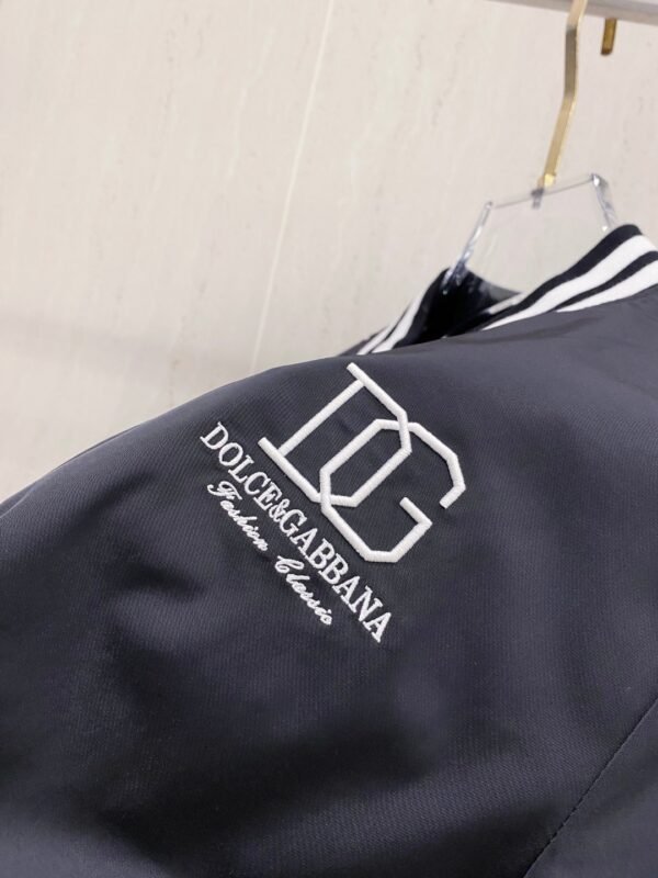 DG Zip Jacket - Black