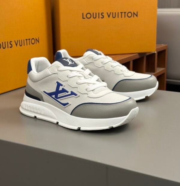 LVE White & Blue Low-Top Trainers