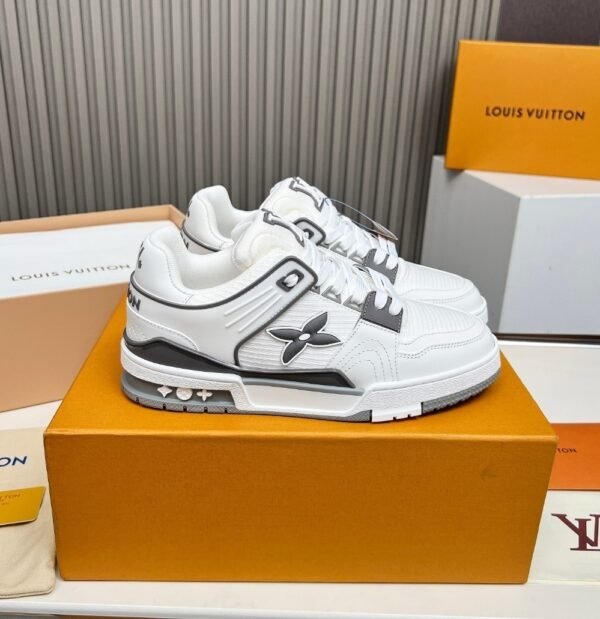 LVE Streetwear Trainer Sneaker – White Grey Edition
