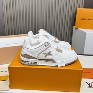 4 LVE Streetwear Trainer Sneaker – White Beige Edition