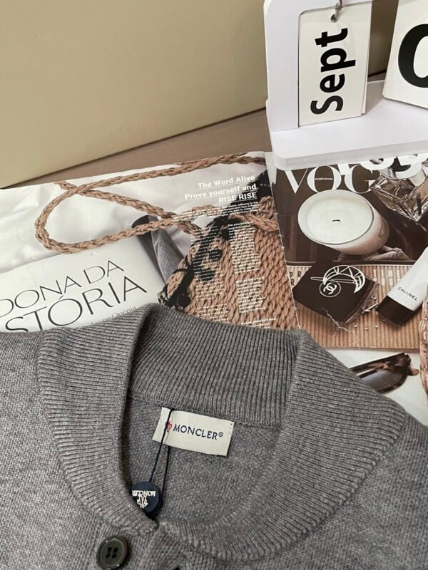 MNCLR Knitted Button Jacket with Stripe Sleeve - Grey