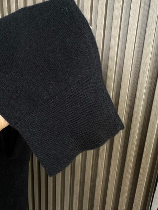 42aae0c0 PRDA Crew Neck Jumper - Black