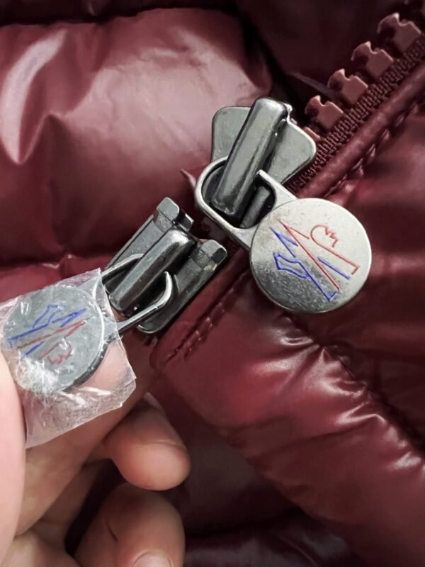 MNCLR Hooded Puffer Jacket - Burgundy