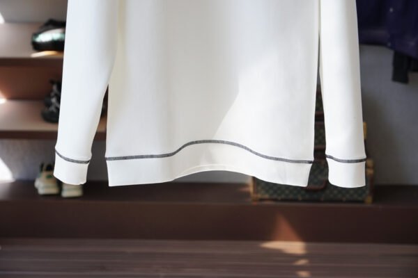 DG Crew Neck Jumper with Contrast Stitching