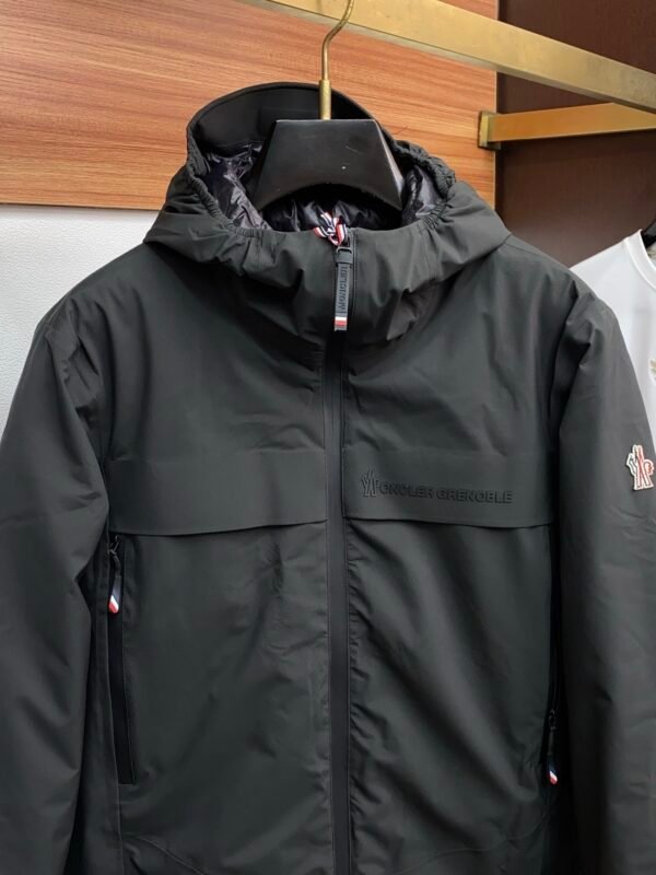4836e60d MNCLR Hooded Insulated Jacket - Black