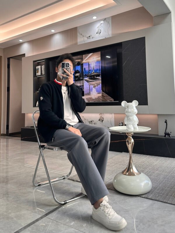 MNCLR Zip-Up Knit Jacket - Black