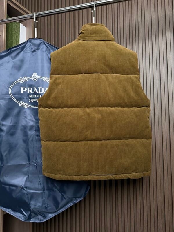 PRDA Quilted Gilet with Logo Patch - Brown