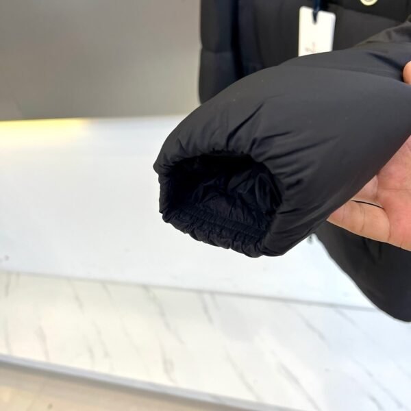 MNCLR Hooded Puffer Jacket - Black