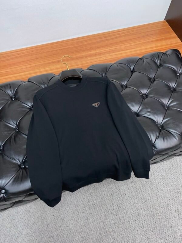 PRDA Crew Neck Jumper with Minimal Logo Patch