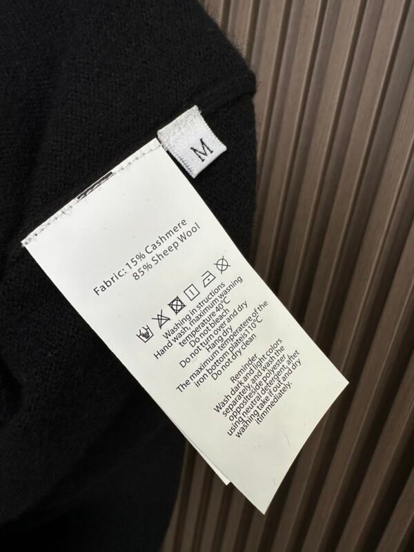 4ea9ef44 PRDA Crew Neck Jumper - Black