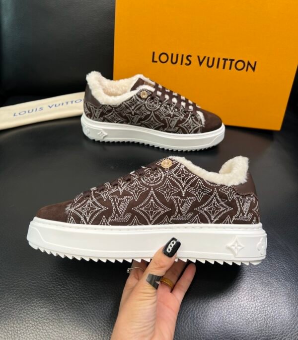 LVE Time-Out Monogram Suede Trainers - Brown