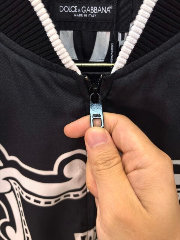 DG Zip Jacket - Black