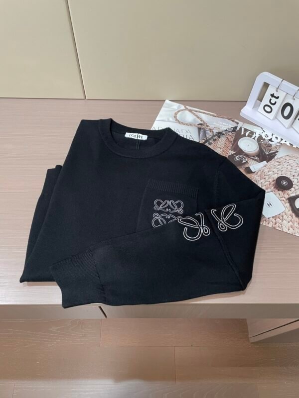 LWE Pocket Logo Crew Neck Jumper - Black