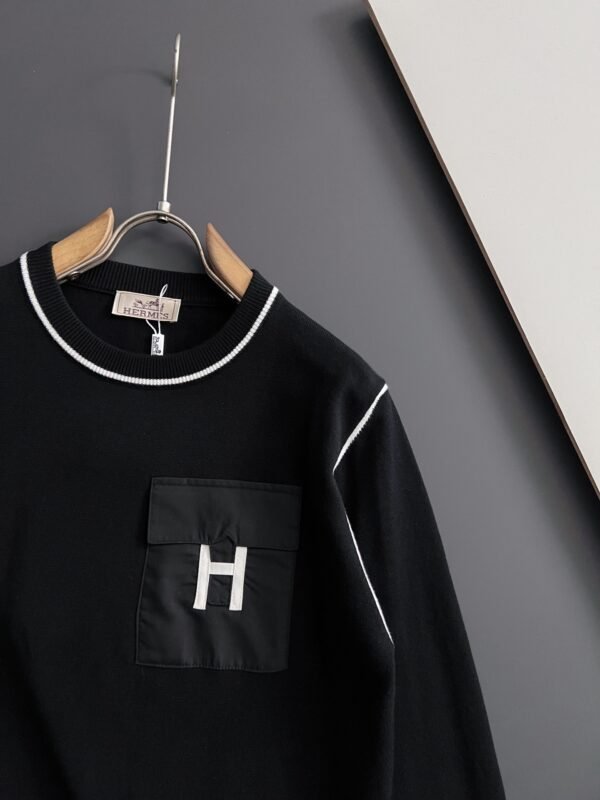 55a58eeb HRMS Contrast Trim Pocket Jumper