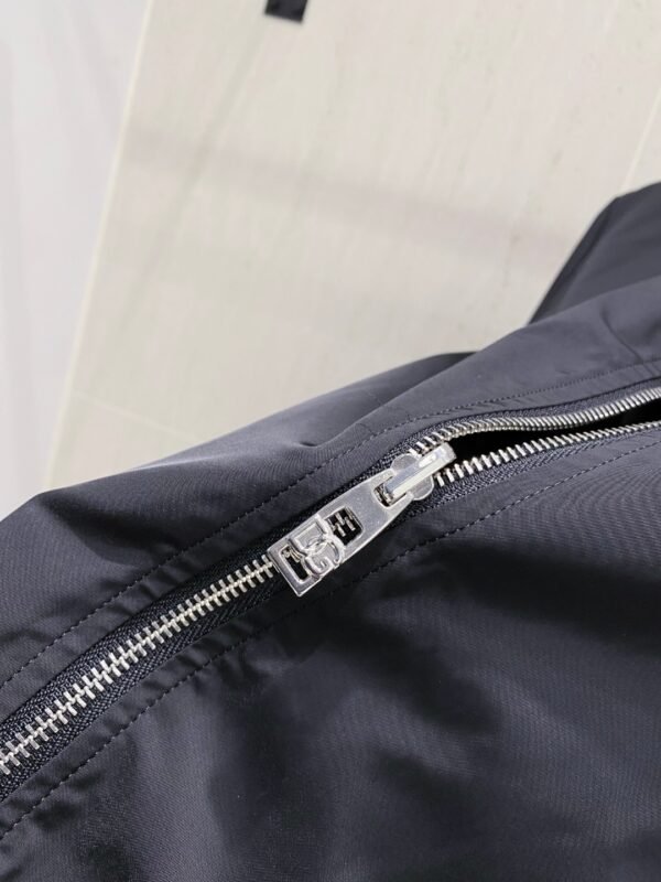 DG Zip Jacket - Black