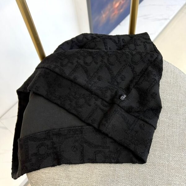 CD Crew Neck Jumper - Black