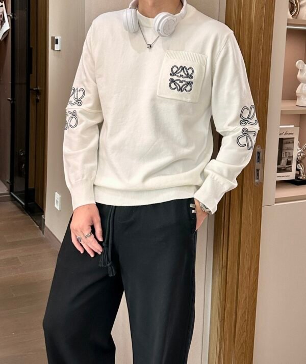 LWE Pocket Logo Crew Neck Jumper - White